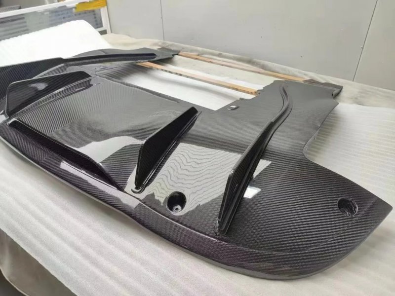 Vors Rear Diffuser High Quality Fast Delivery Dry Carbon Fiber Body Kits for  720S